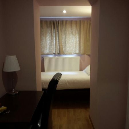 Eu Guesthouse بروكسل الغرفة الصورة